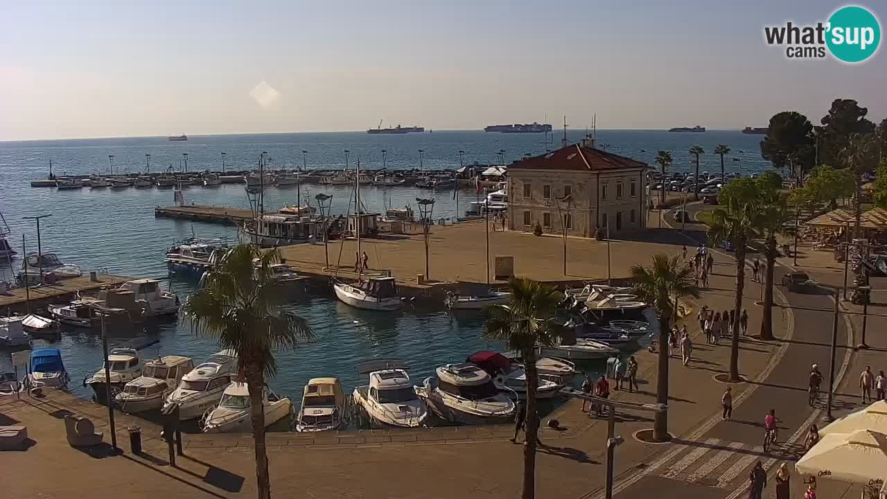 Camera en vivo Koper – puerto deportivo y paseo marítimo desde el Hotel Grand Koper