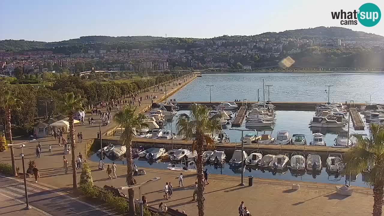 Webcam en vivo del Puerto de Koper – puerto de carga y cruceros – Eslovenia