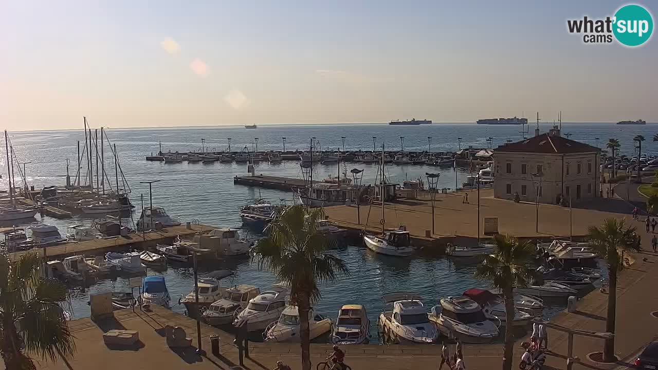 Il porto di Koper – Capodistria live webcam – porto crociere e mercantile – Slovenia