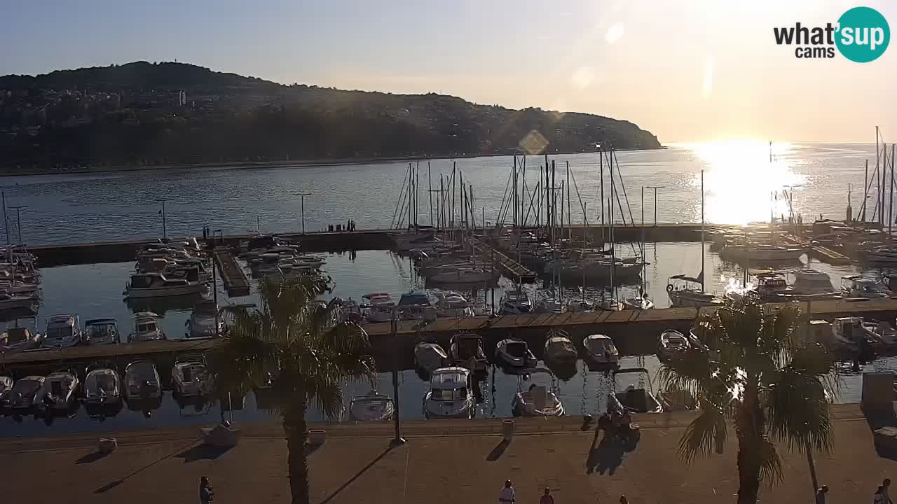 Il porto di Koper – Capodistria live webcam – porto crociere e mercantile – Slovenia