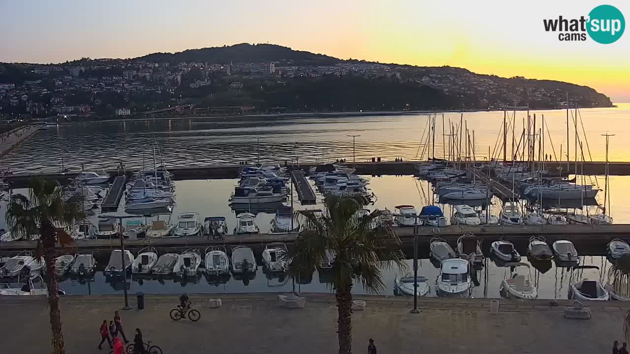 Webcam en vivo del Puerto de Koper – puerto de carga y cruceros – Eslovenia