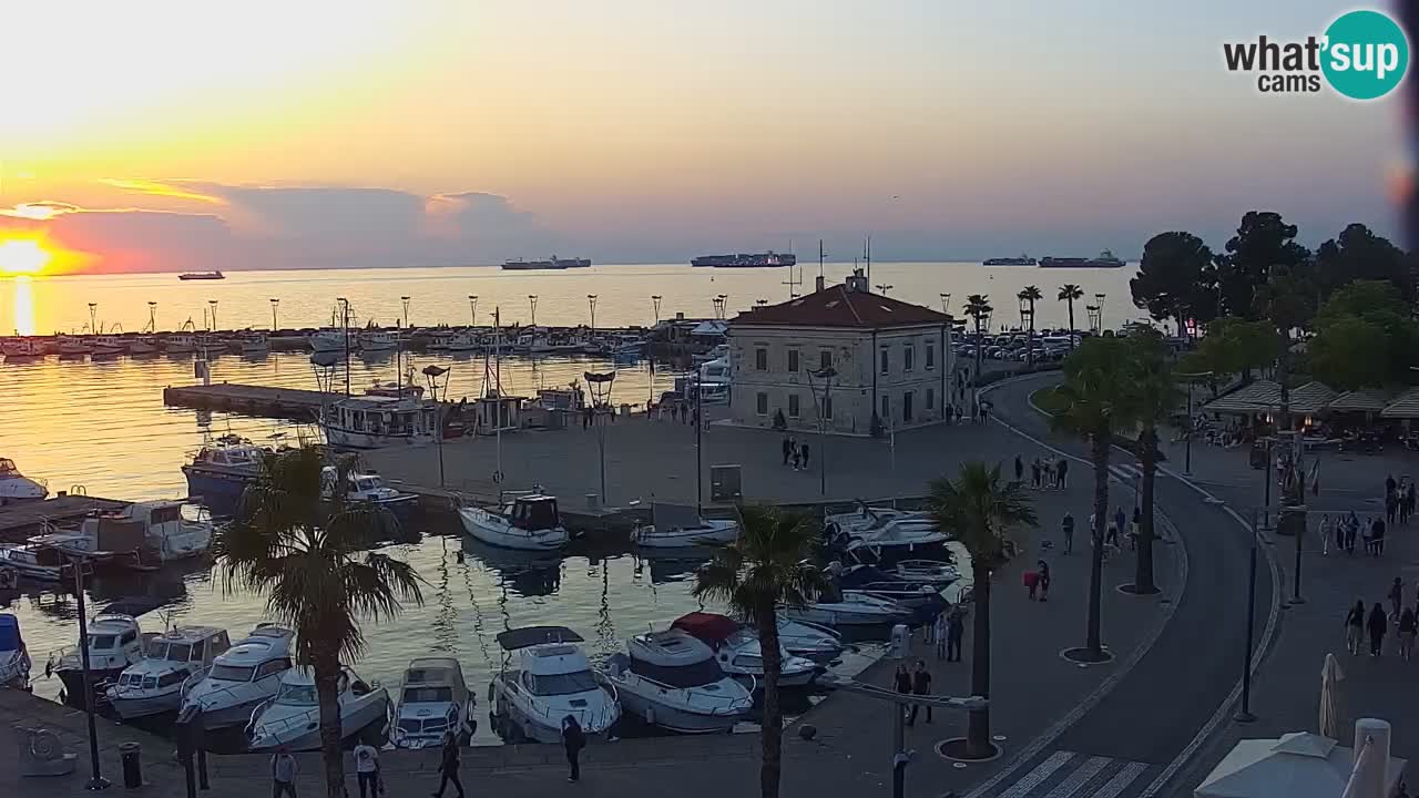 Webcam en vivo del Puerto de Koper – puerto de carga y cruceros – Eslovenia