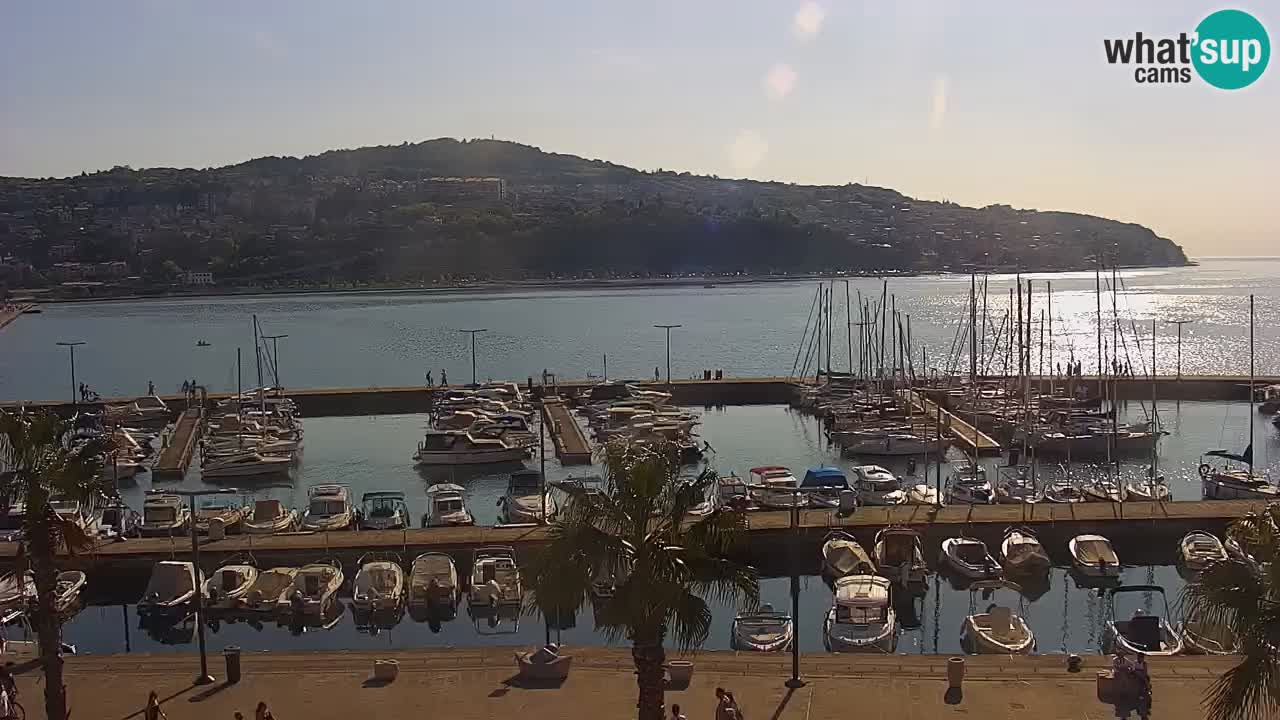 Webcam Koper – Panorama of the marina and promenade from the Grand Hotel Koper