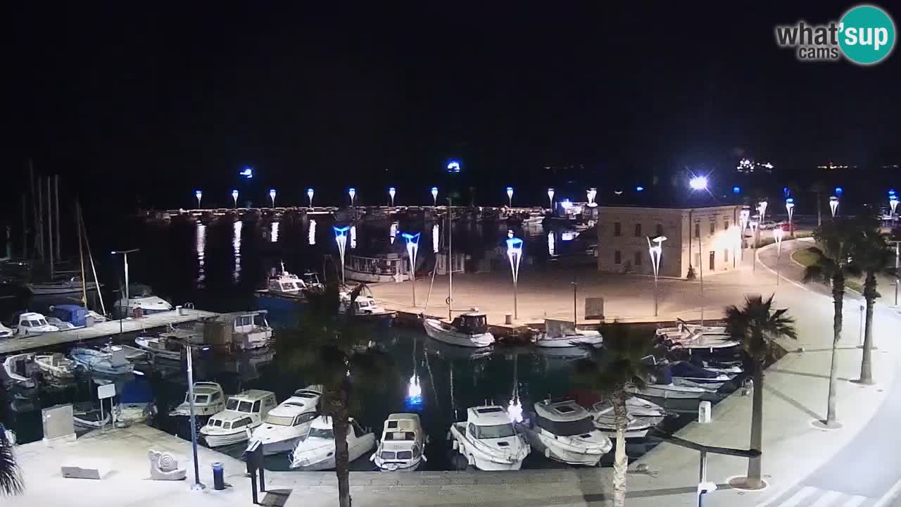 Webcam Koper – Panorama des Jachthafens und der Promenade vom Hotel Grand Koper