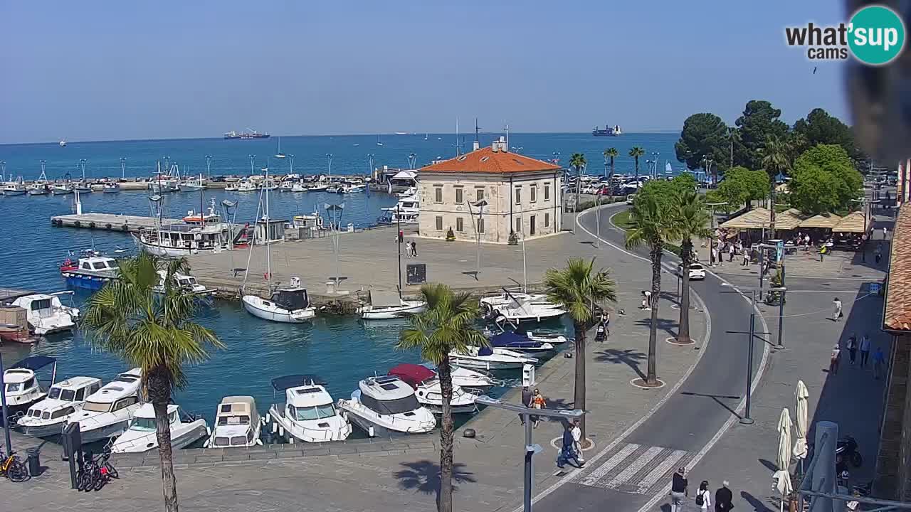 Webcam Koper – Panorama de la marina et de la promenade depuis le Grand Hotel Koper