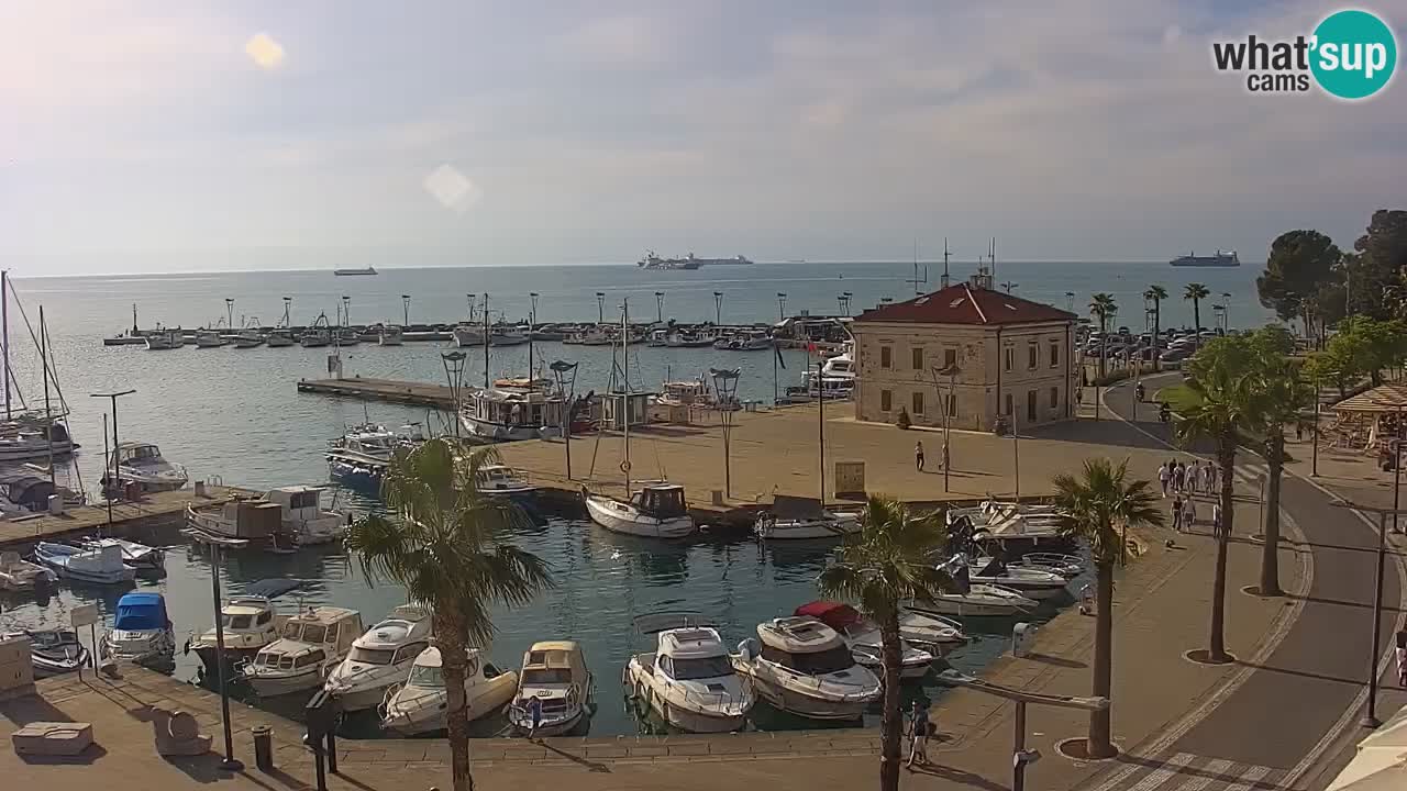 Webcam Koper – Panorama de la marina et de la promenade depuis le Grand Hotel Koper