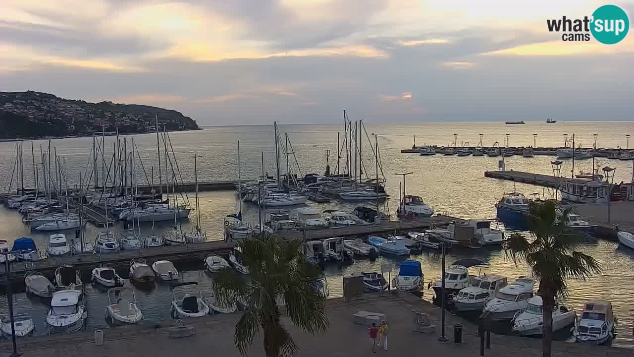 The Port of Koper live webcam – cruise and cargo port – Slovenia