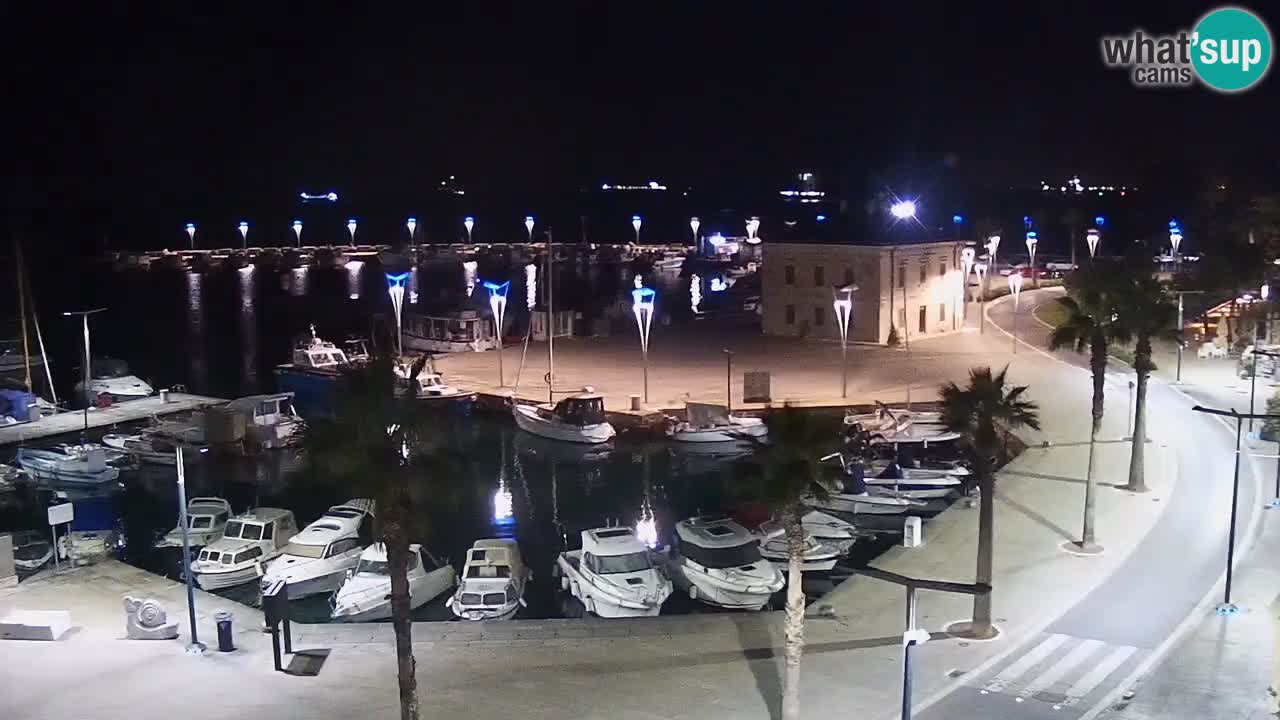 Webcam en direct du port de Koper – port de croisière et de fret – Slovénie