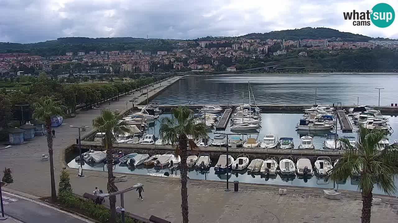 Webcam Koper – Panorama of the marina and promenade from the Grand Hotel Koper
