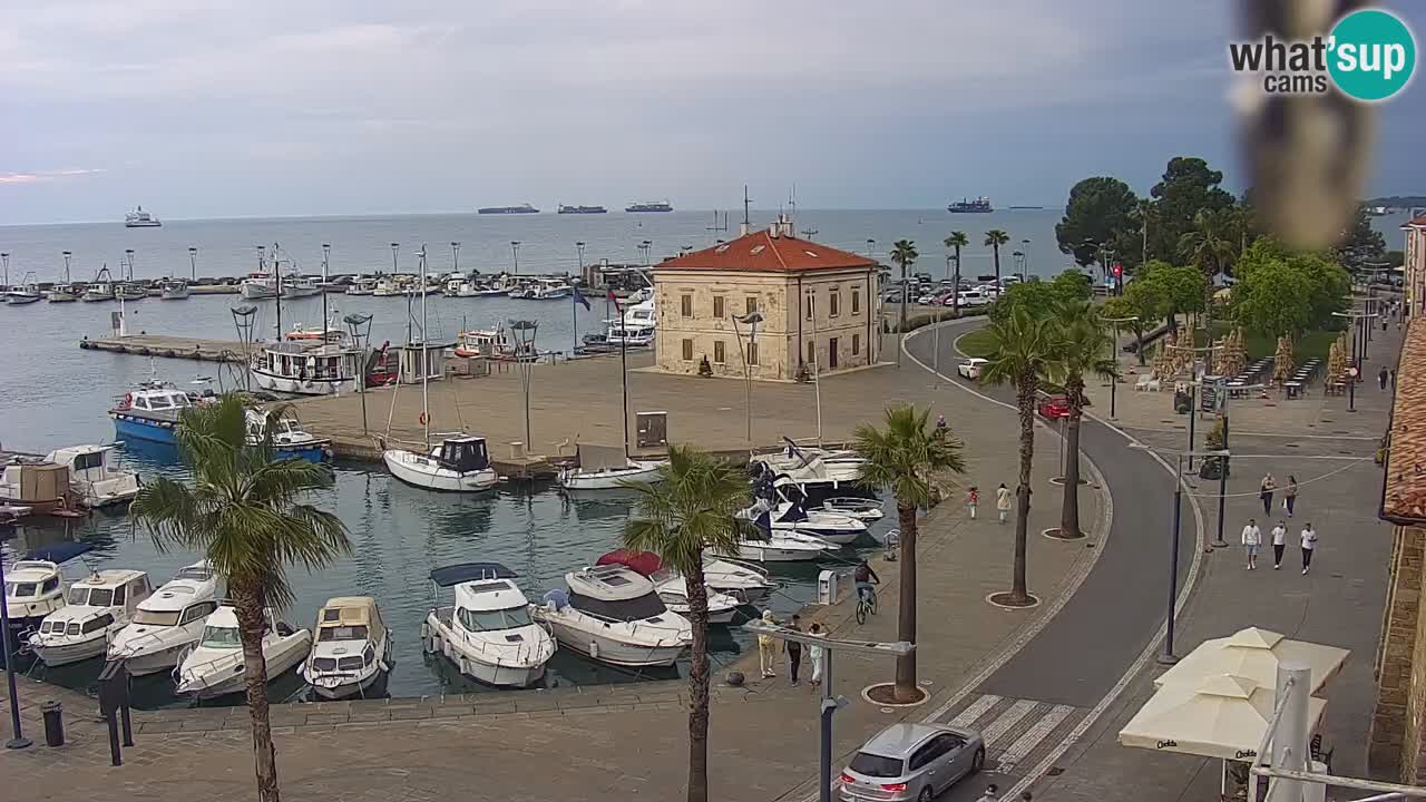 Webcam Koper – Panorama de la marina et de la promenade depuis le Grand Hotel Koper