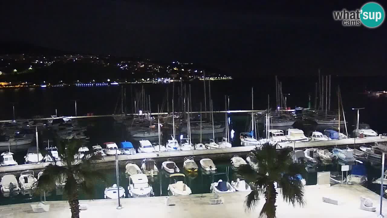 Webcam Koper – Panorama of the marina and promenade from the Grand Hotel Koper