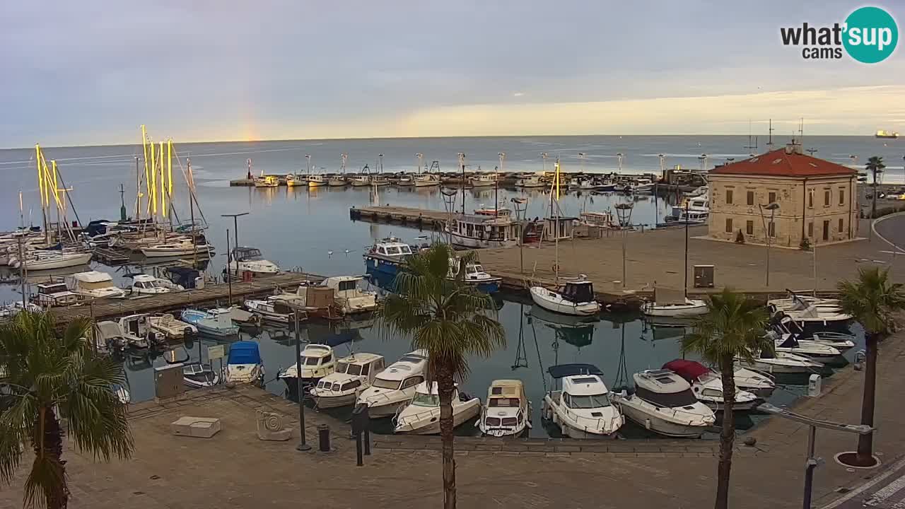 Il porto di Koper – Capodistria live webcam – porto crociere e mercantile – Slovenia