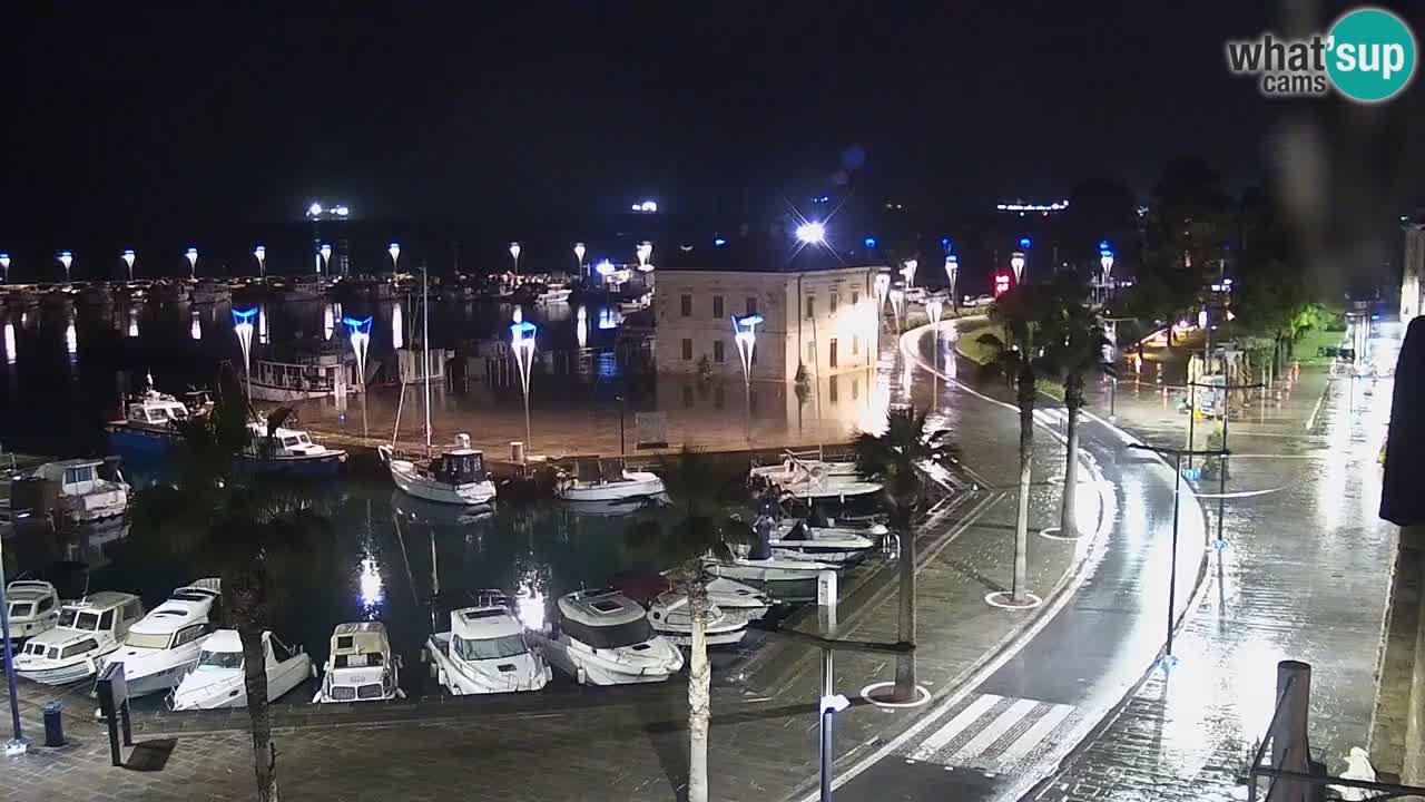 Webcam en direct du port de Koper – port de croisière et de fret – Slovénie