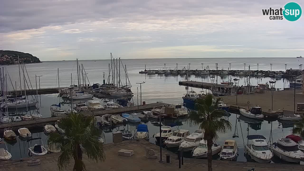 Webcam Koper – Panorama de la marina et de la promenade depuis le Grand Hotel Koper