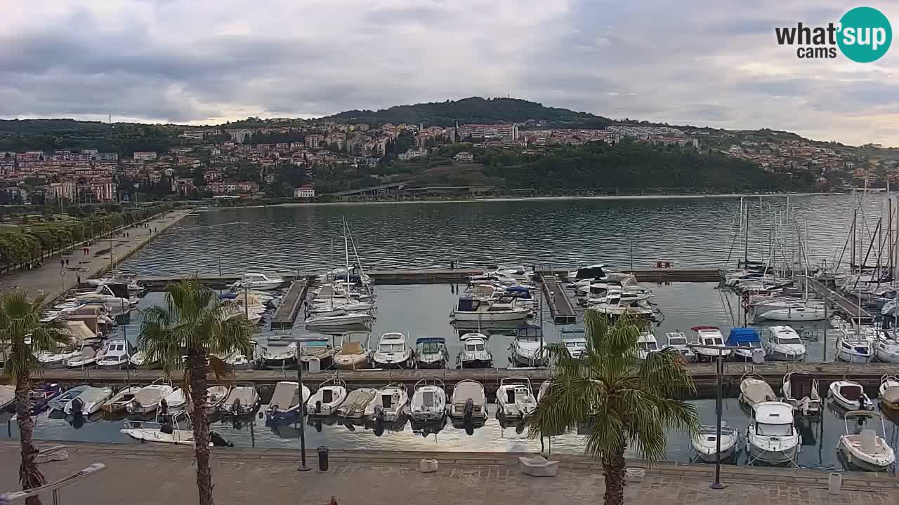 Webcam Koper – Panorama de la marina et de la promenade depuis le Grand Hotel Koper