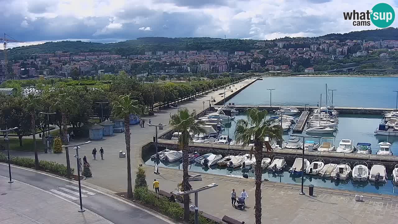 Der Hafen von Koper Live-Webcam – Kreuzfahrt- und Frachthafen – Slowenien