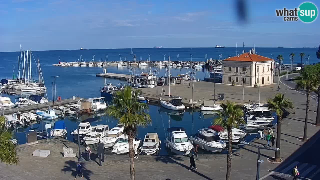 Webcam Koper – Panorama de la marina et de la promenade depuis le Grand Hotel Koper