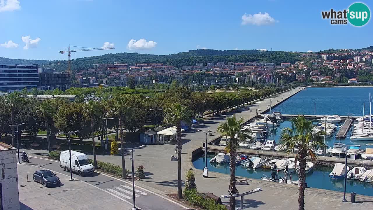Camera en vivo Koper – puerto deportivo y paseo marítimo desde el Hotel Grand Koper