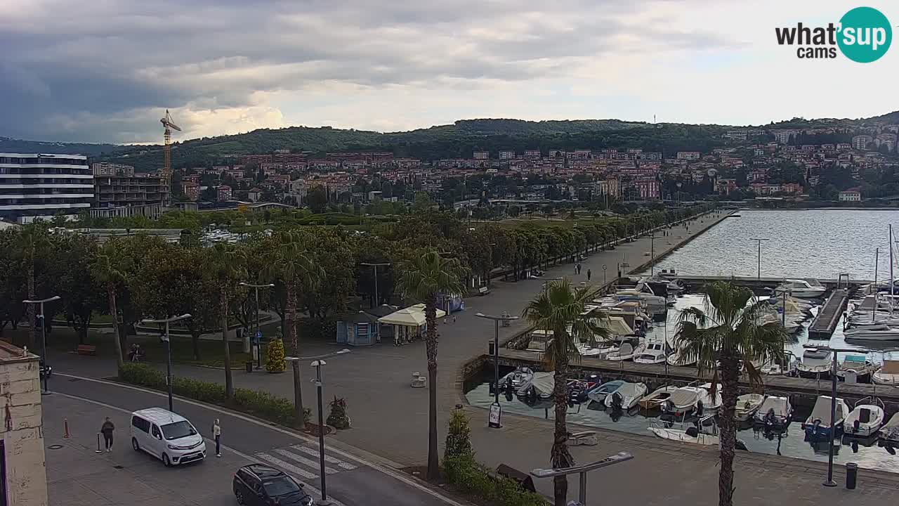 Webcam Koper – Panorama of the marina and promenade from the Grand Hotel Koper
