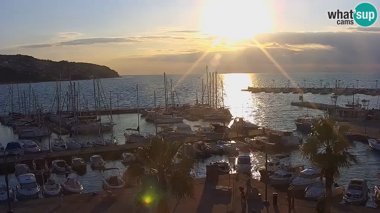 Camera en vivo Koper – puerto deportivo y paseo marítimo desde el Hotel Grand Koper