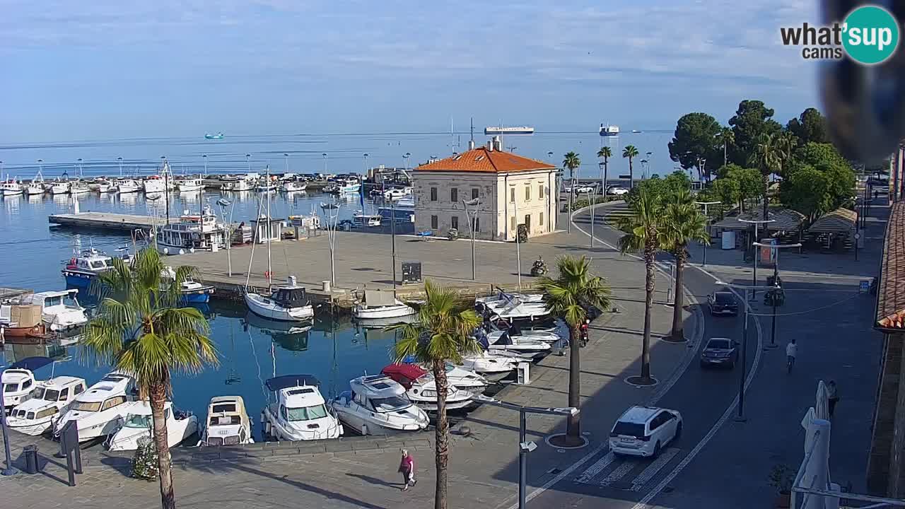 Camera en vivo Koper – puerto deportivo y paseo marítimo desde el Hotel Grand Koper