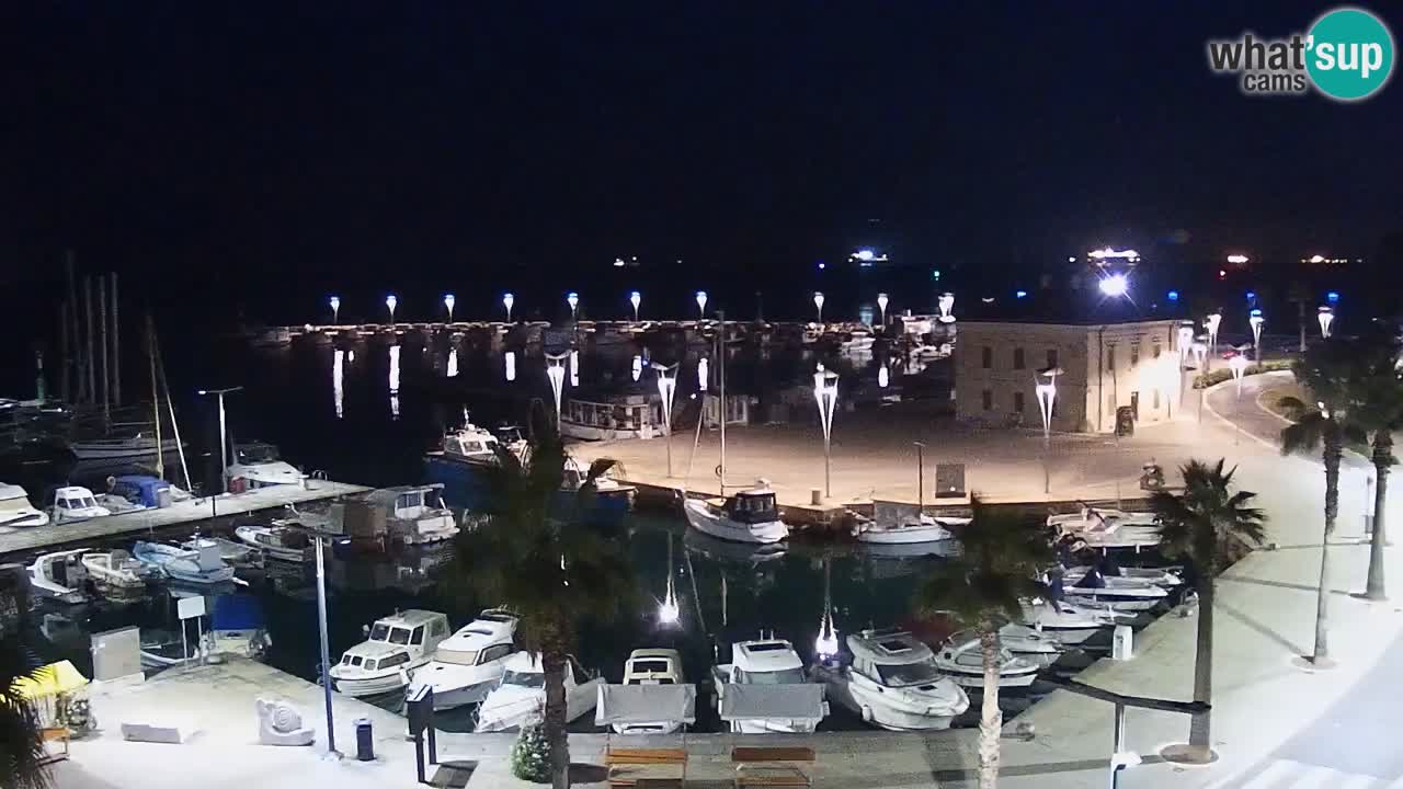 Spletna kamera Koper – Panorama na marino in promenado s Hotela Grand Koper