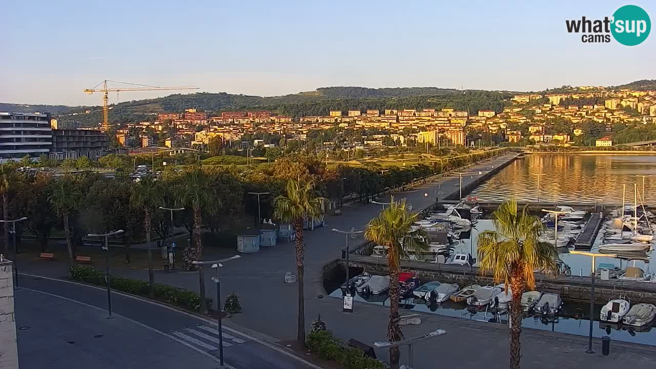 Il porto di Koper – Capodistria live webcam – porto crociere e mercantile – Slovenia