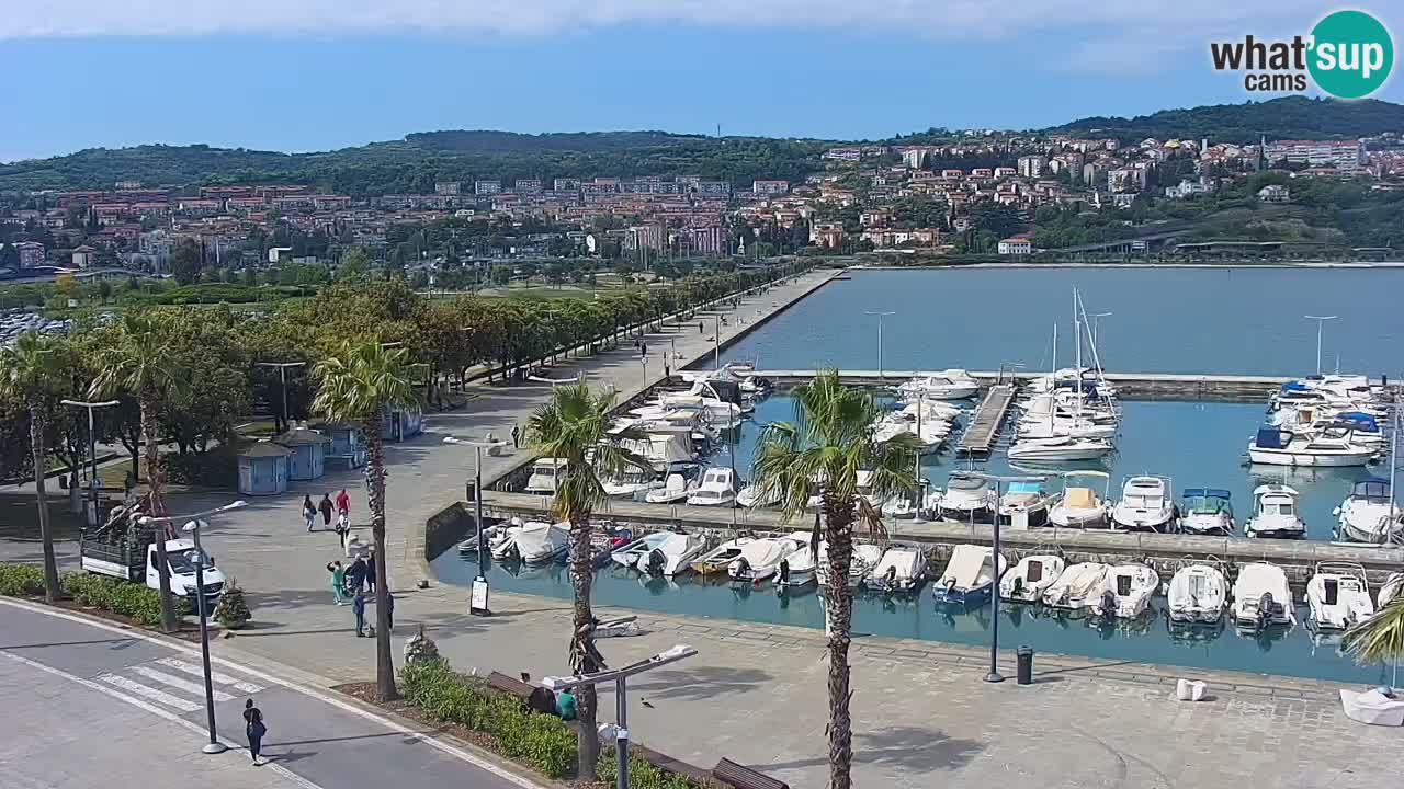Webcam Koper – Panorama of the marina and promenade from the Grand Hotel Koper
