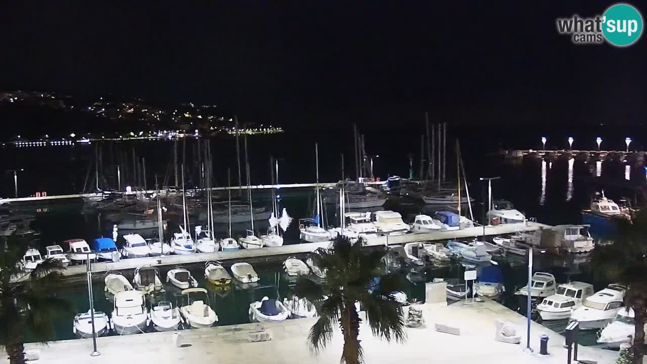 Luka Kopar uživo web kamera – Turistički terminal i teretna luka – Slovenija