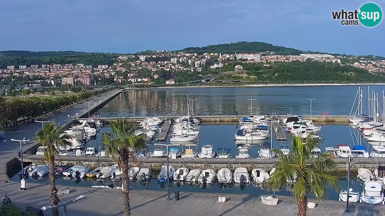 Camera en vivo Koper – puerto deportivo y paseo marítimo desde el Hotel Grand Koper