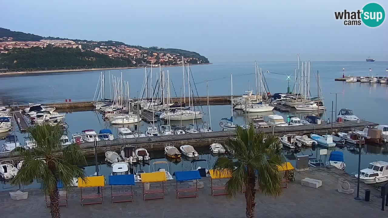 Webcam Koper – Panorama de la marina et de la promenade depuis le Grand Hotel Koper