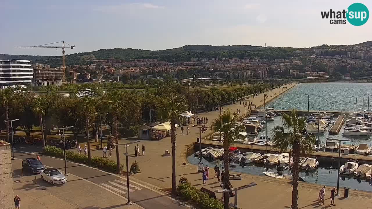 Camera en vivo Koper – puerto deportivo y paseo marítimo desde el Hotel Grand Koper
