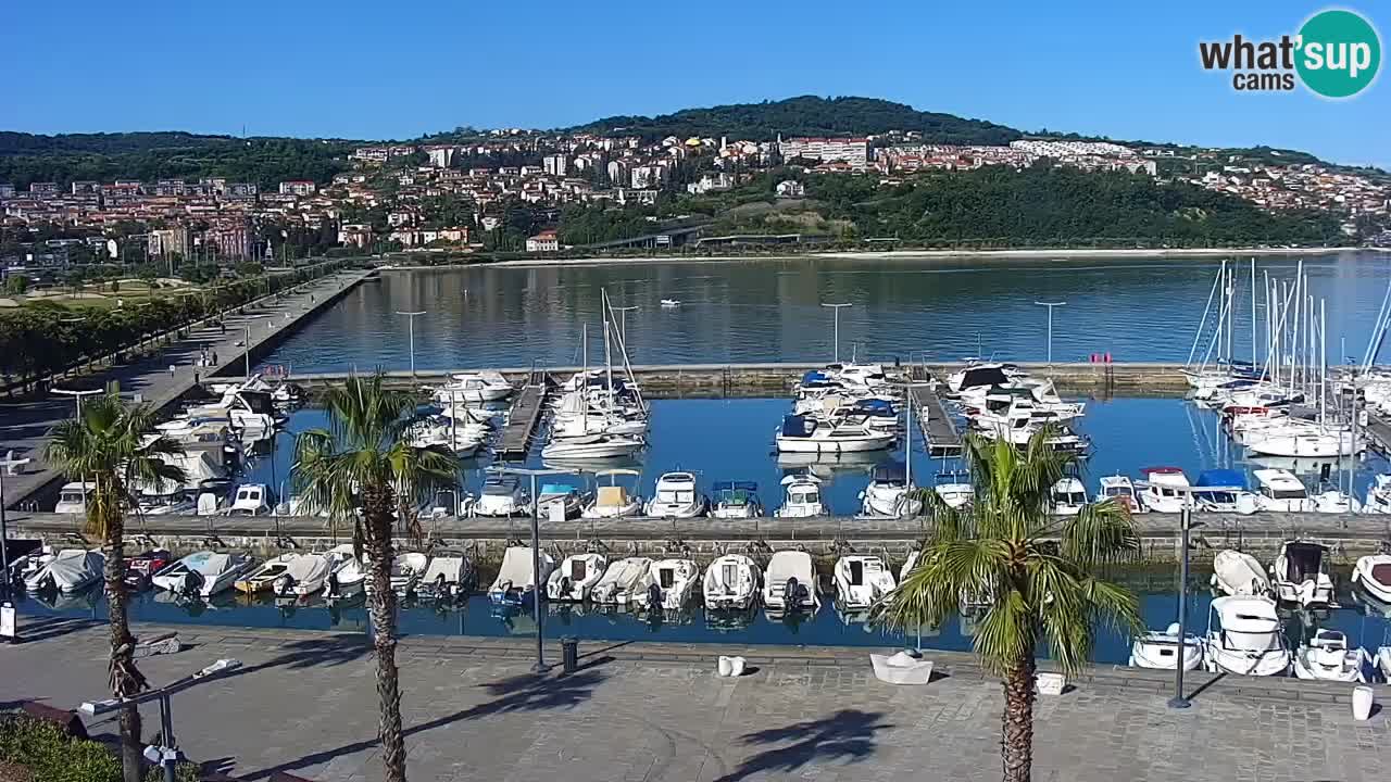 Webcam Koper – Panorama of the marina and promenade from the Grand Hotel Koper