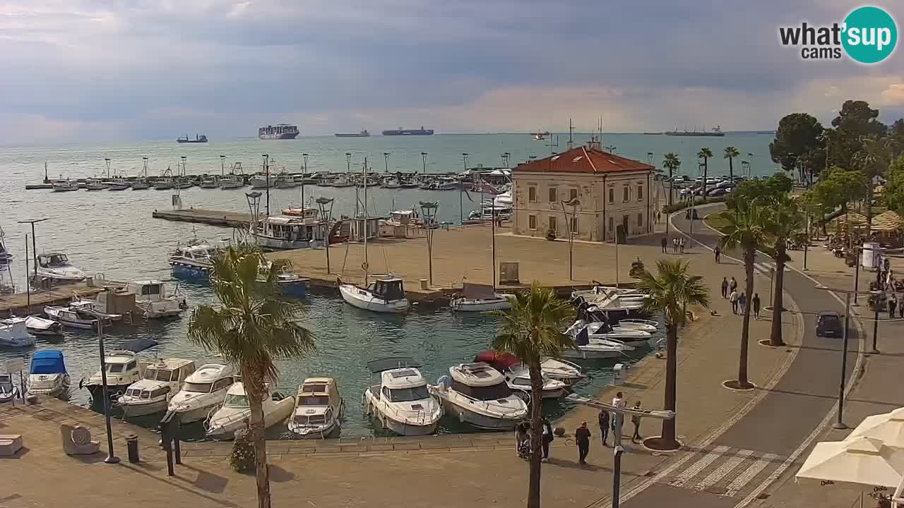 Web kamera Koper – marina i promenada – hotel Grand Koper