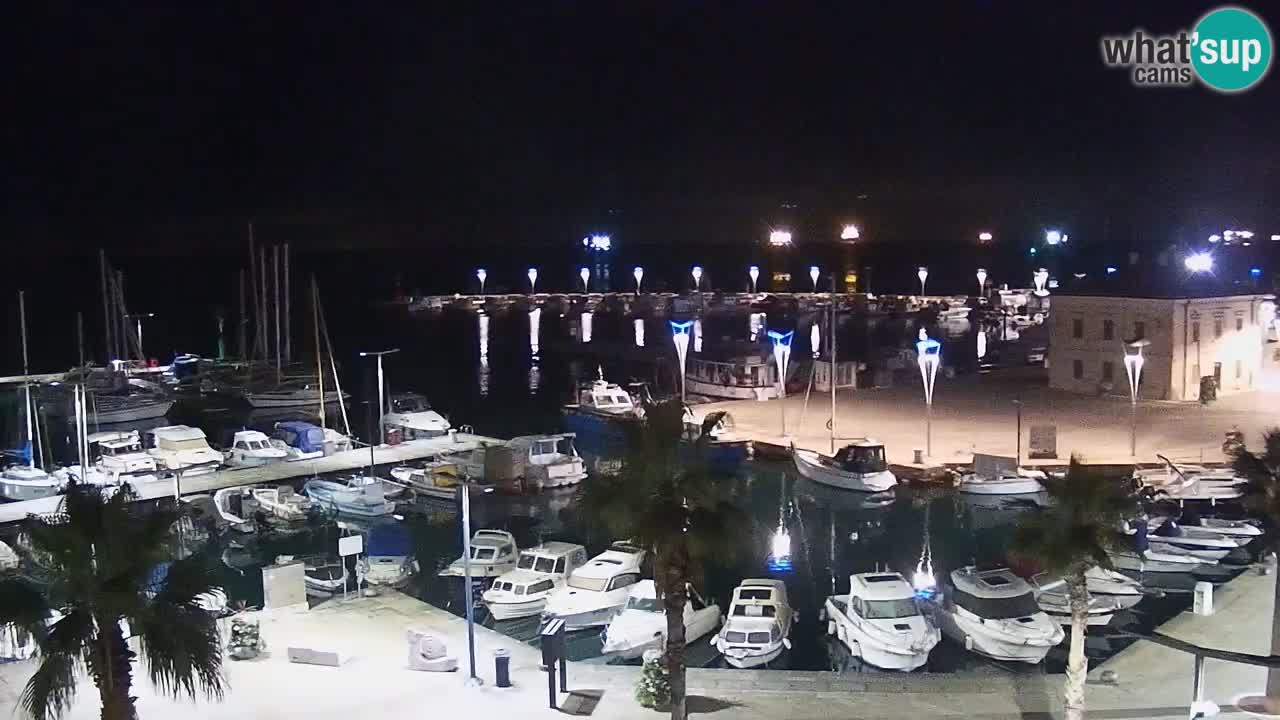 Camera en vivo Koper – puerto deportivo y paseo marítimo desde el Hotel Grand Koper