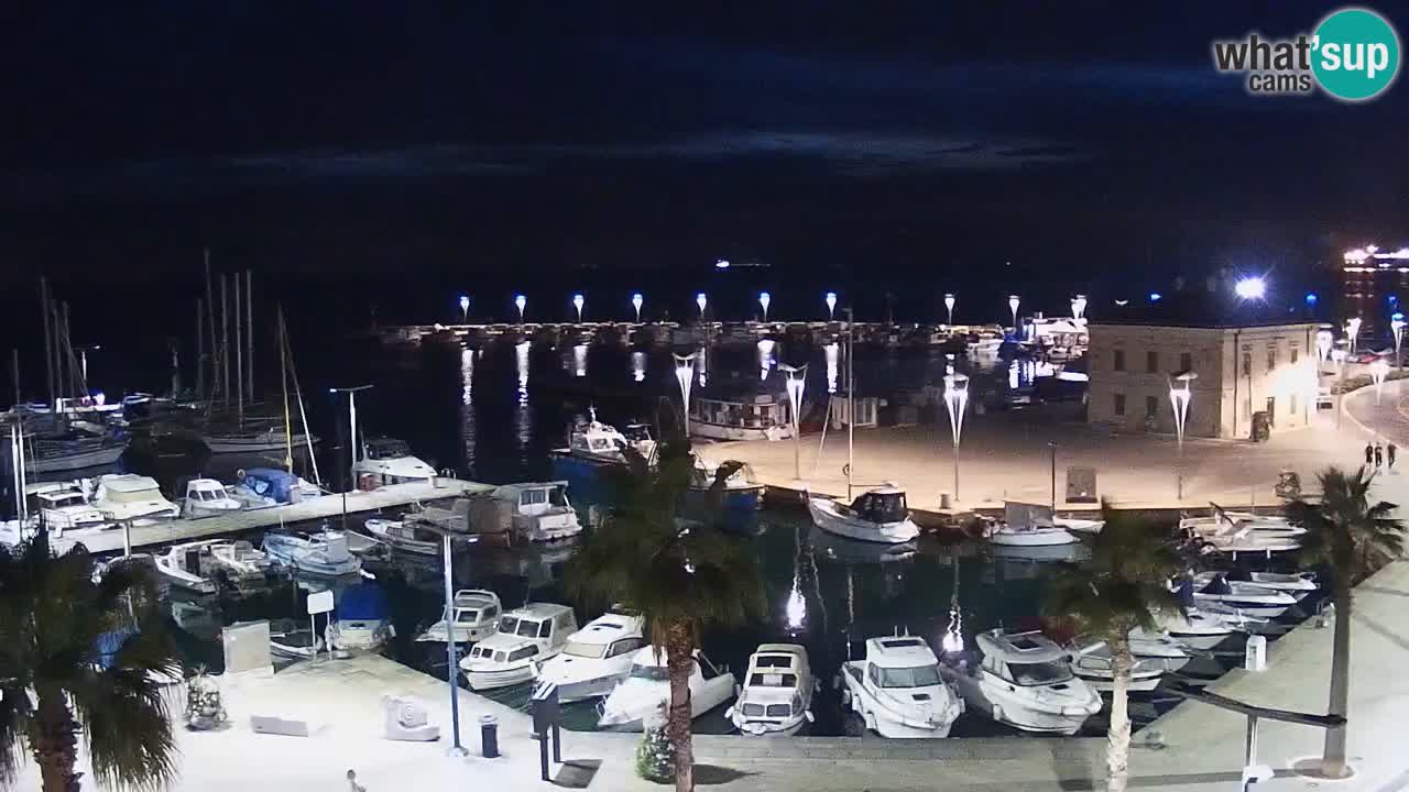Webcam Koper – Panorama of the marina and promenade from the Grand Hotel Koper