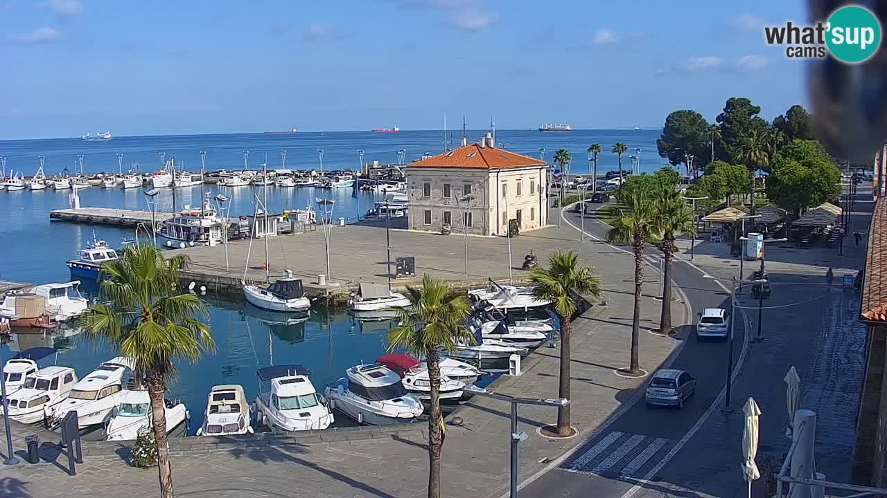 Webcam Koper – Panorama de la marina et de la promenade depuis le Grand Hotel Koper
