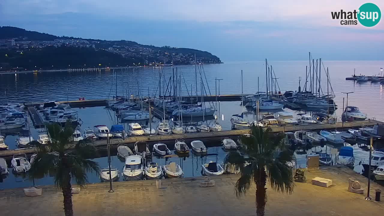 Webcam en vivo del Puerto de Koper – puerto de carga y cruceros – Eslovenia