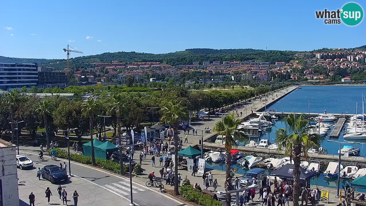 Spletna kamera Koper – Panorama na marino in promenado s Hotela Grand Koper