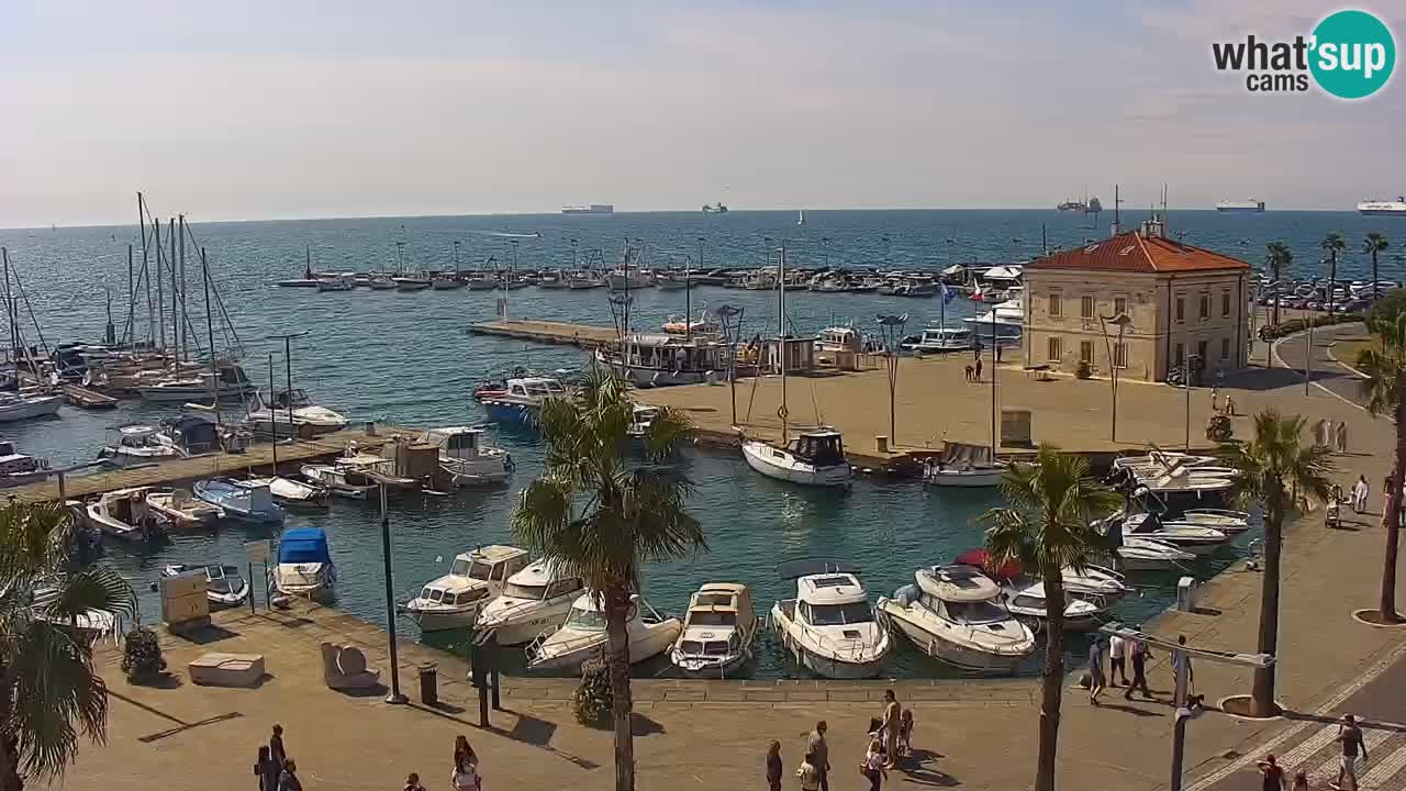 Webcam Koper – Panorama de la marina et de la promenade depuis le Grand Hotel Koper