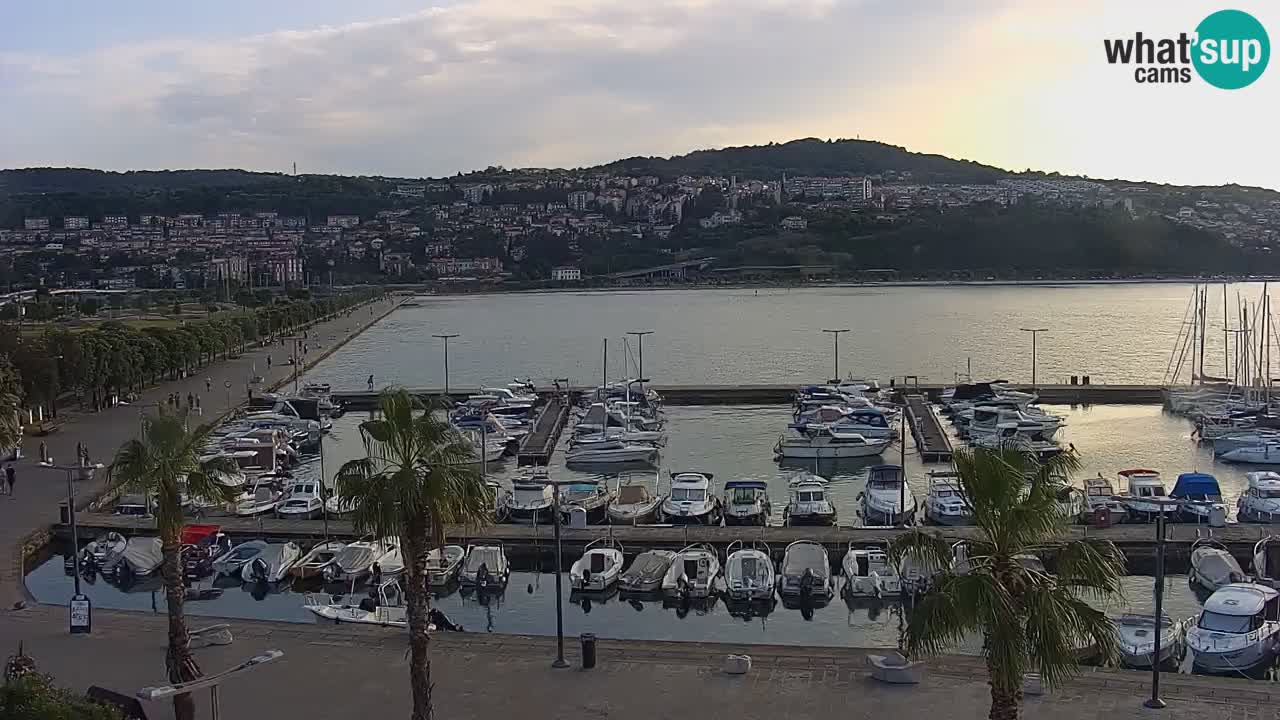 Webcam Capodistria – marina e lungo mare dall’Hotel Grand Koper