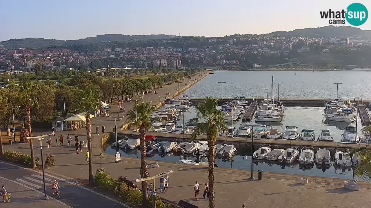 The Port of Koper live webcam – cruise and cargo port – Slovenia