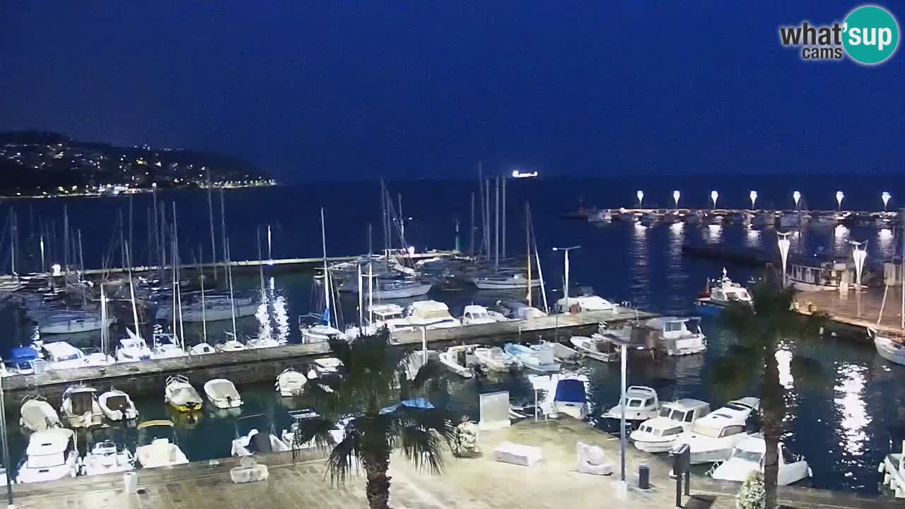 The Port of Koper live webcam – cruise and cargo port – Slovenia