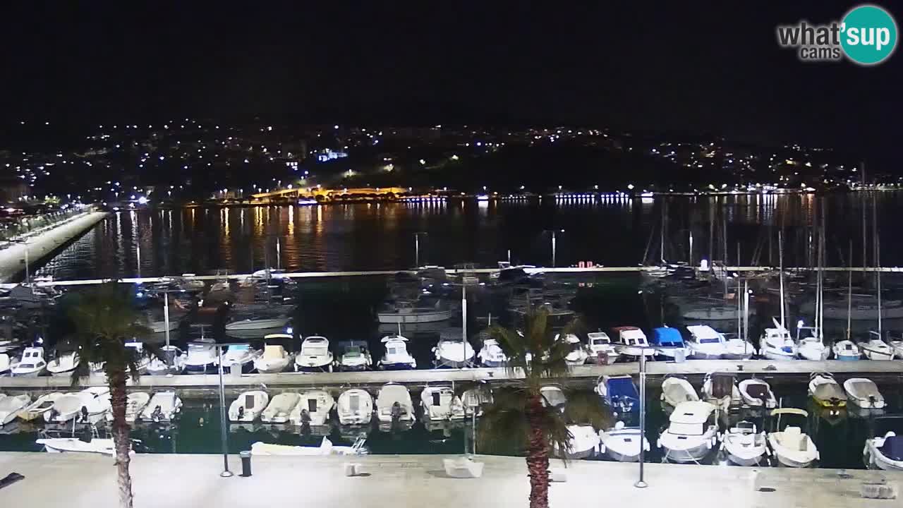 Webcam Koper – Panorama de la marina et de la promenade depuis le Grand Hotel Koper