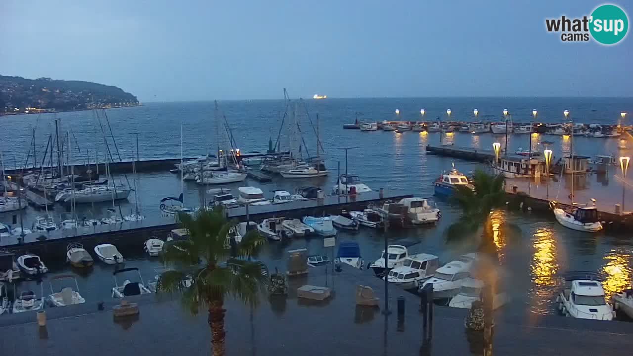 Il porto di Koper – Capodistria live webcam – porto crociere e mercantile – Slovenia