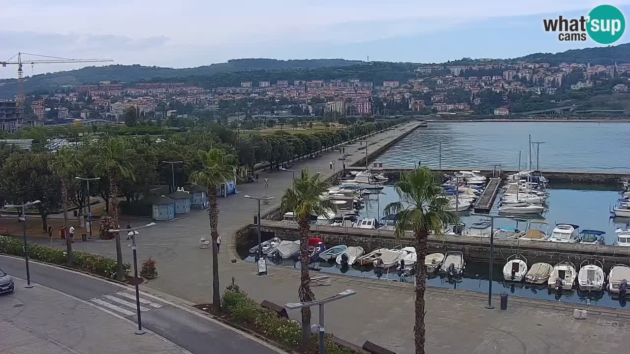 Web kamera Koper – marina i promenada – hotel Grand Koper