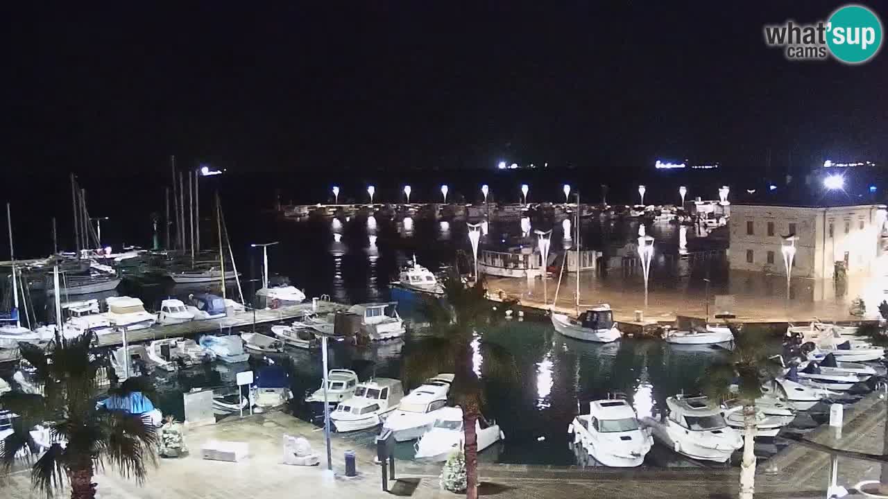 Webcam Koper – Panorama of the marina and promenade from the Grand Hotel Koper