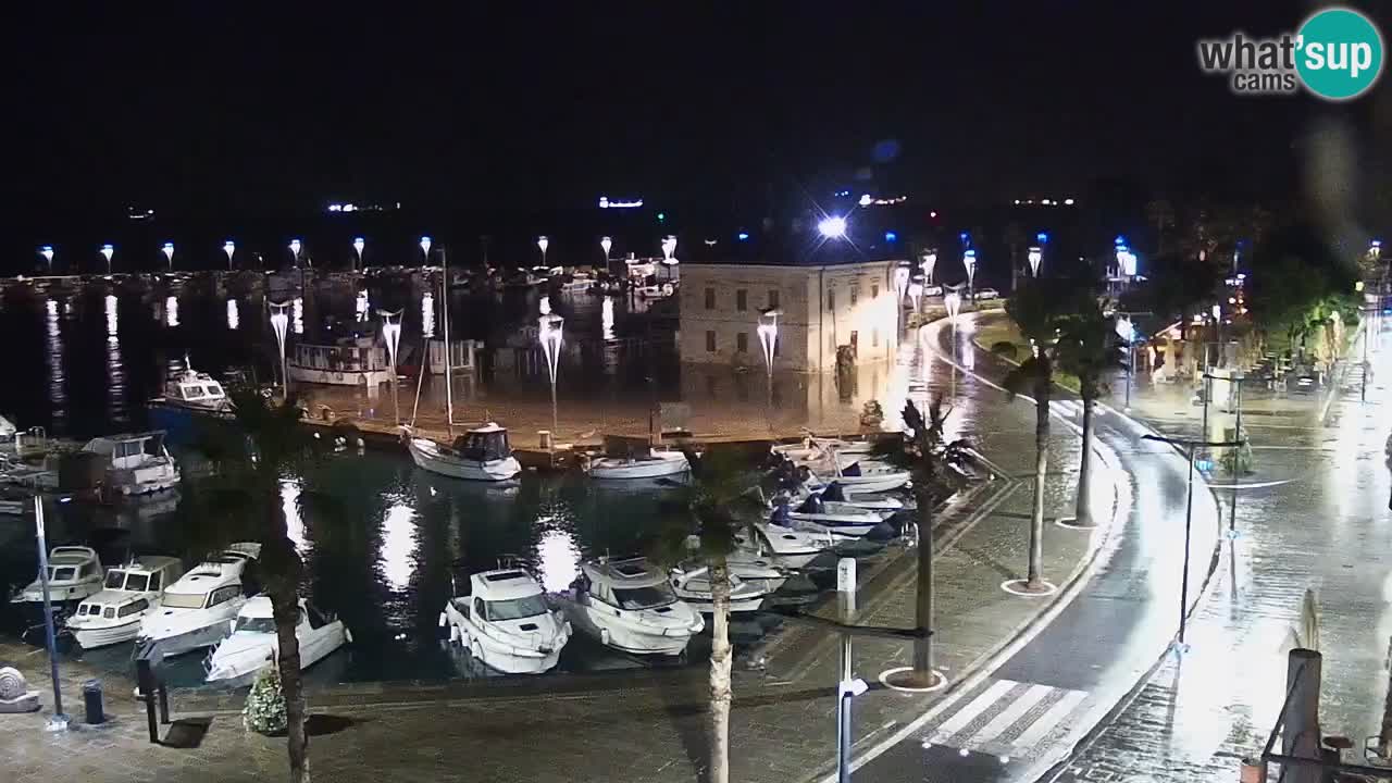 Spletna kamera Koper – Panorama na marino in promenado s Hotela Grand Koper