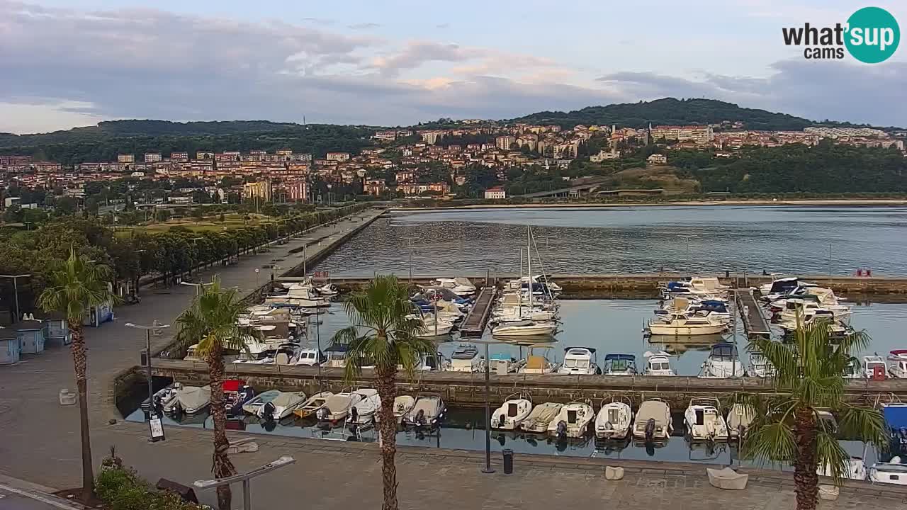 Webcam en vivo del Puerto de Koper – puerto de carga y cruceros – Eslovenia