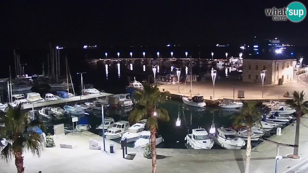 Camera en vivo Koper – puerto deportivo y paseo marítimo desde el Hotel Grand Koper